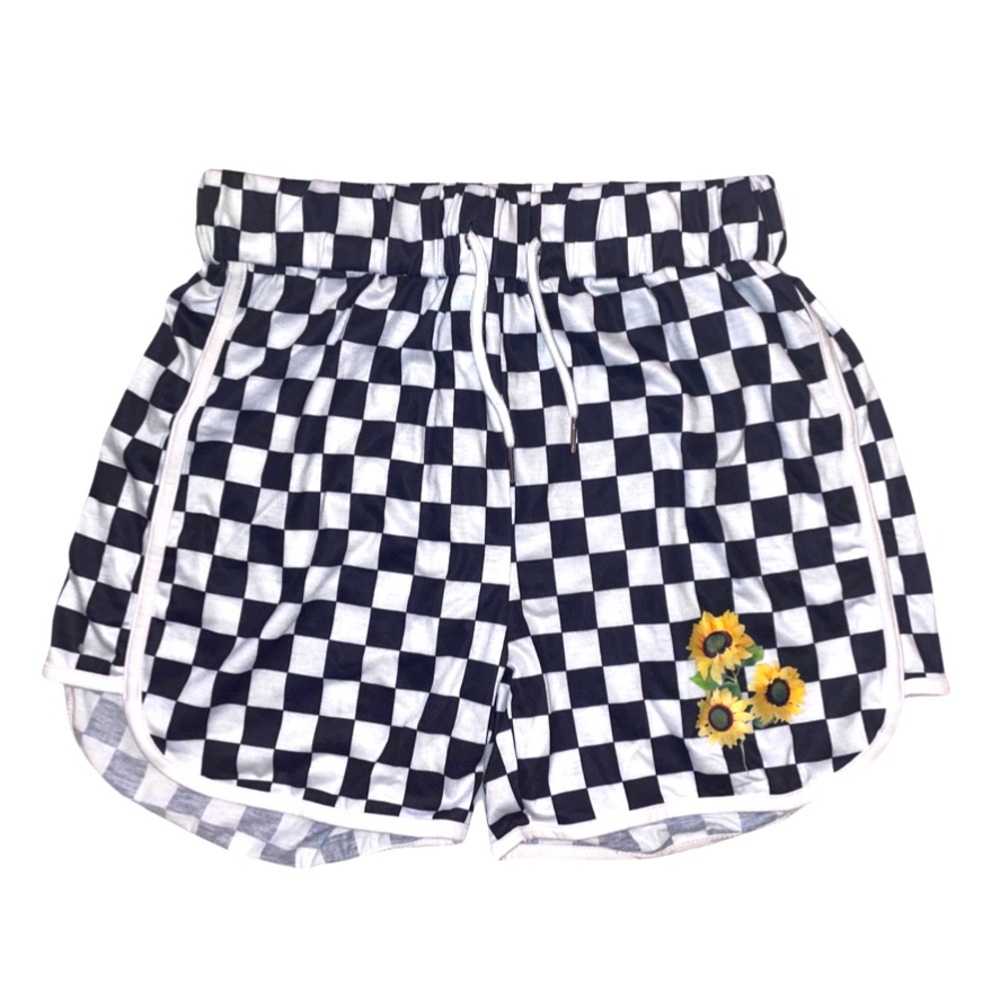 NWOT Oversized Checkered Drawstring Shorts